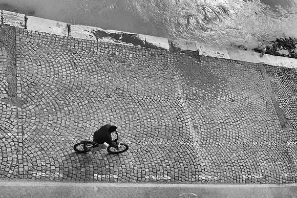 Riding by the Tiber